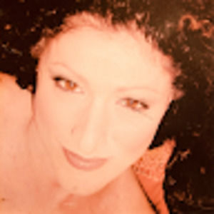 Meet your Posher, Nadia